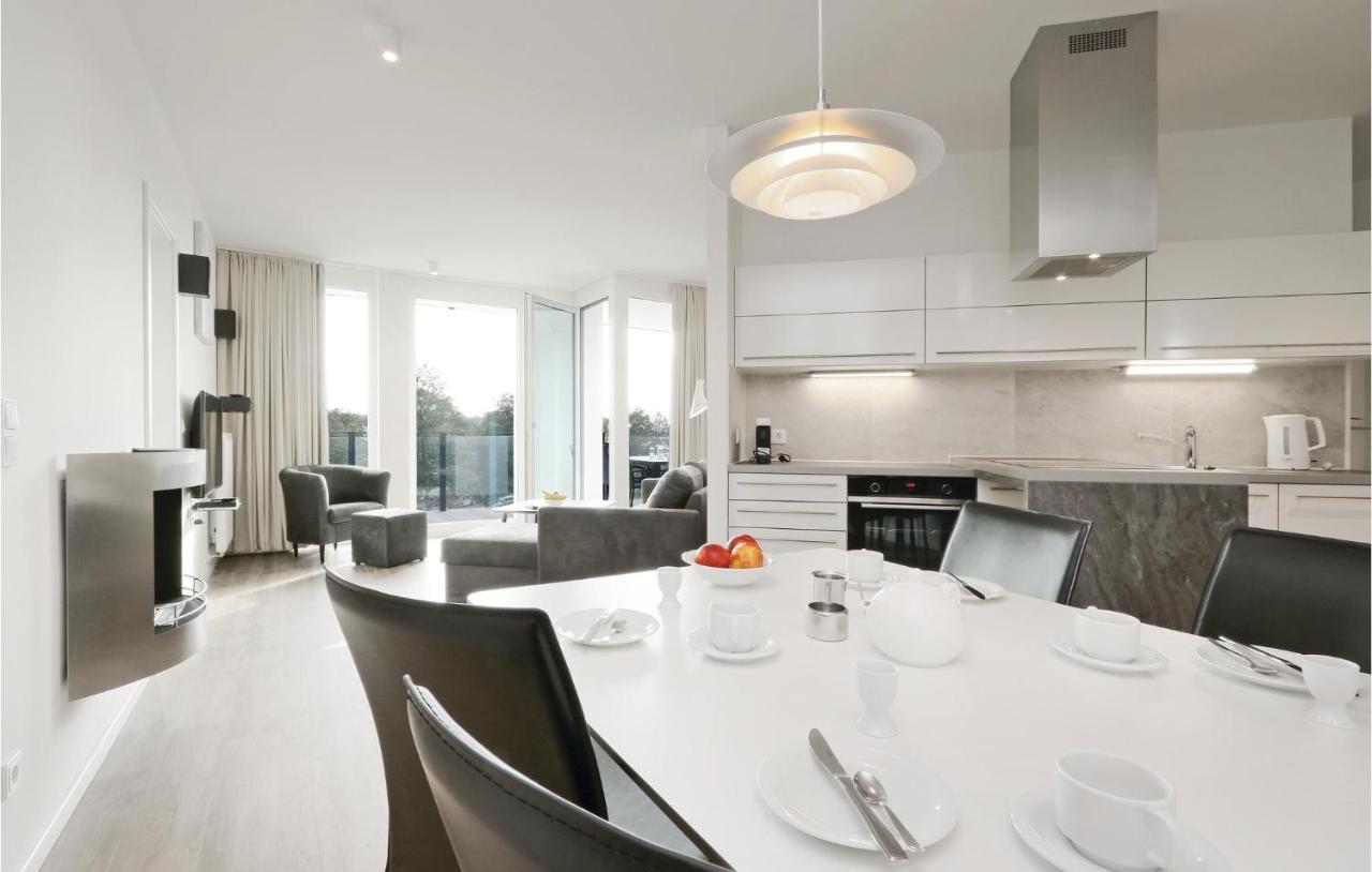 Beautiful apartment in Lbeck Travemnde with 2 Bedrooms, Sauna&WiFi Lübeck Extérieur photo