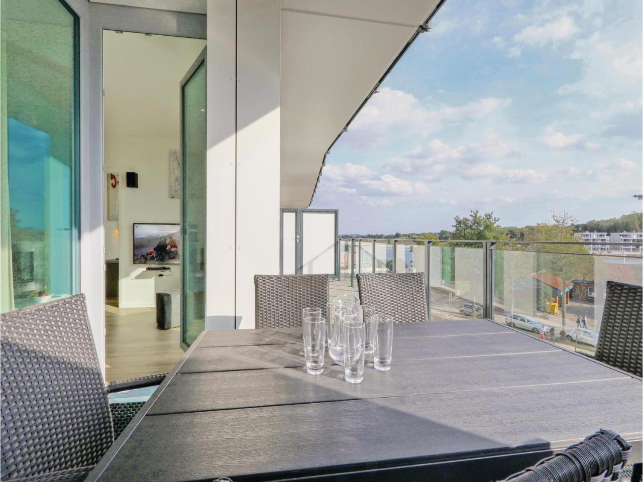 Beautiful apartment in Lbeck Travemnde with 2 Bedrooms, Sauna&WiFi Lübeck Extérieur photo